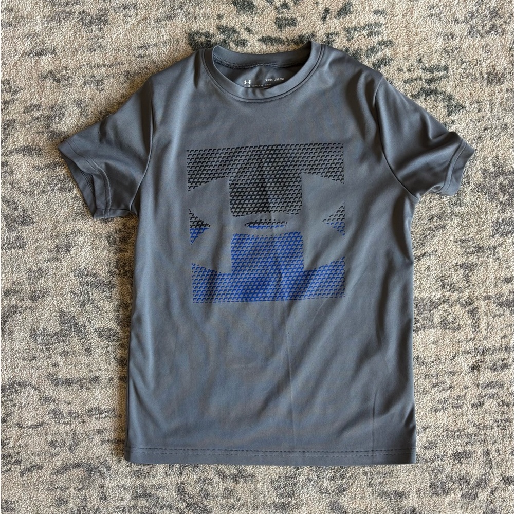 Under Armour Kids Charcoal and Navy Tee